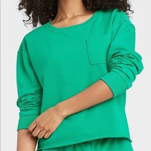 NWT- Universal Thread brand, size XL, crop like sweatshirt